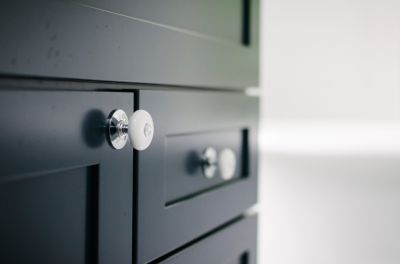 Improved aesthetics of cabinetry